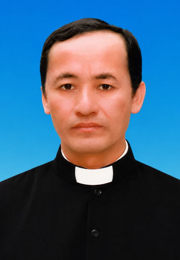 Chân dung Đinh Văn Tuýnh